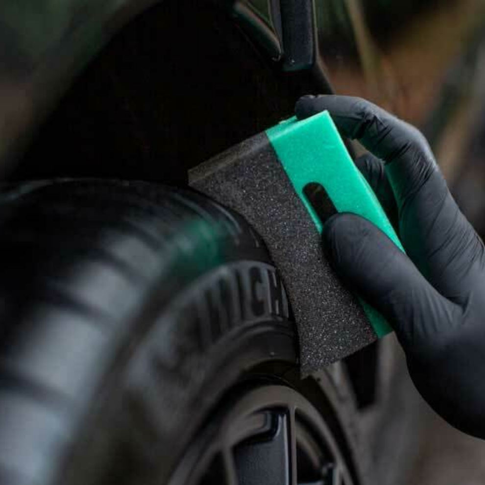 Padangų priežiūros kempinė