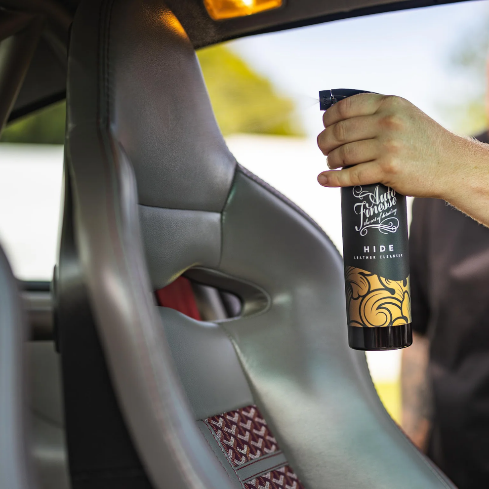 Auto Finesse Hide odos paviršių valiklis 500ml