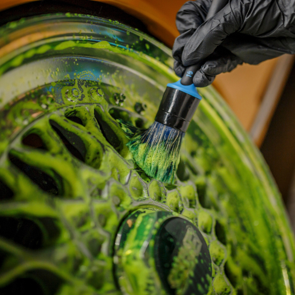 BadBoys Infernal Neon ratlankių valiklis 500ml