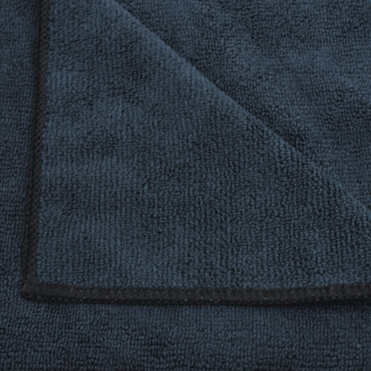 Juoda universali mikropluošto šluostė 40x40